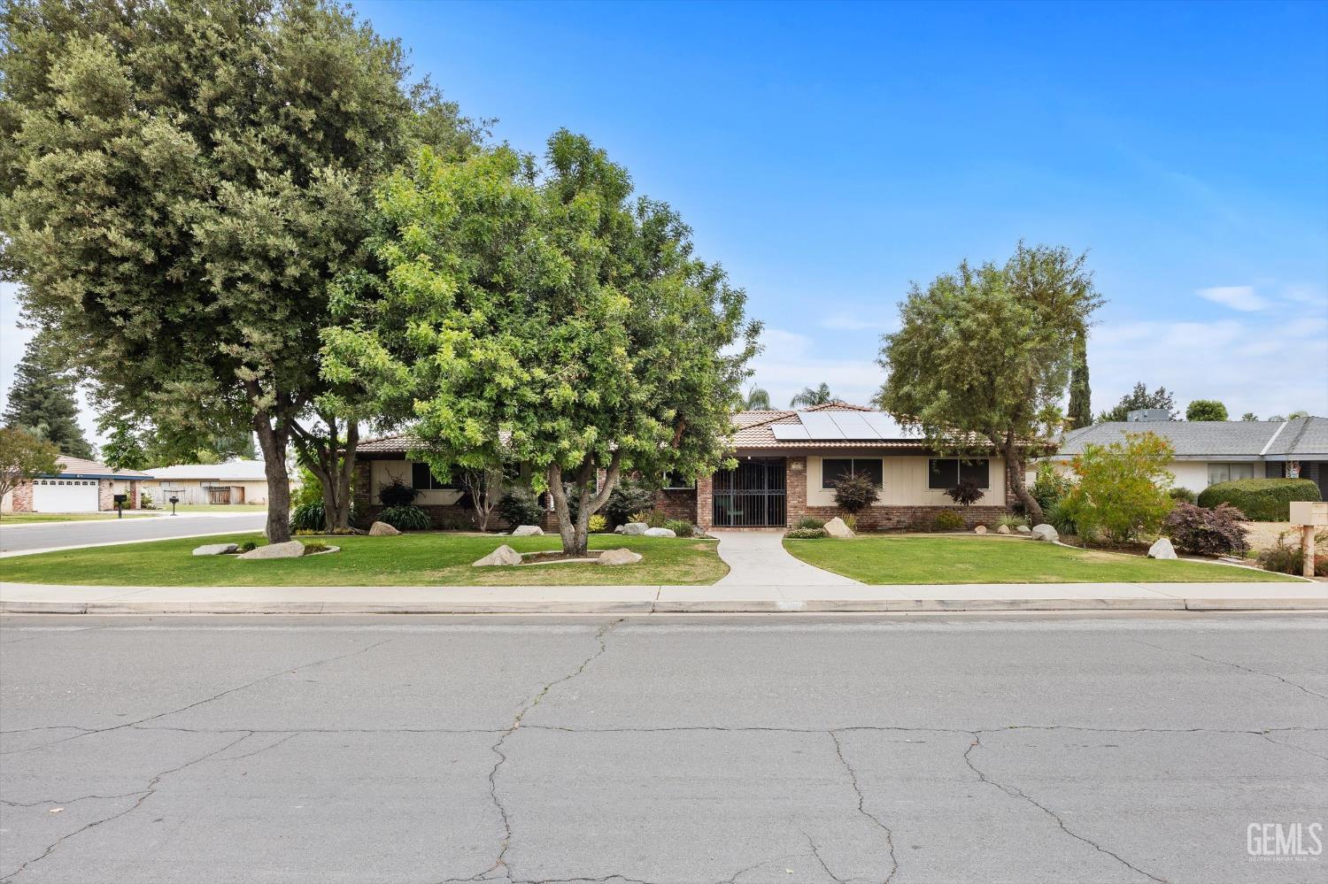 7008 Hooper Avenue — photo 13