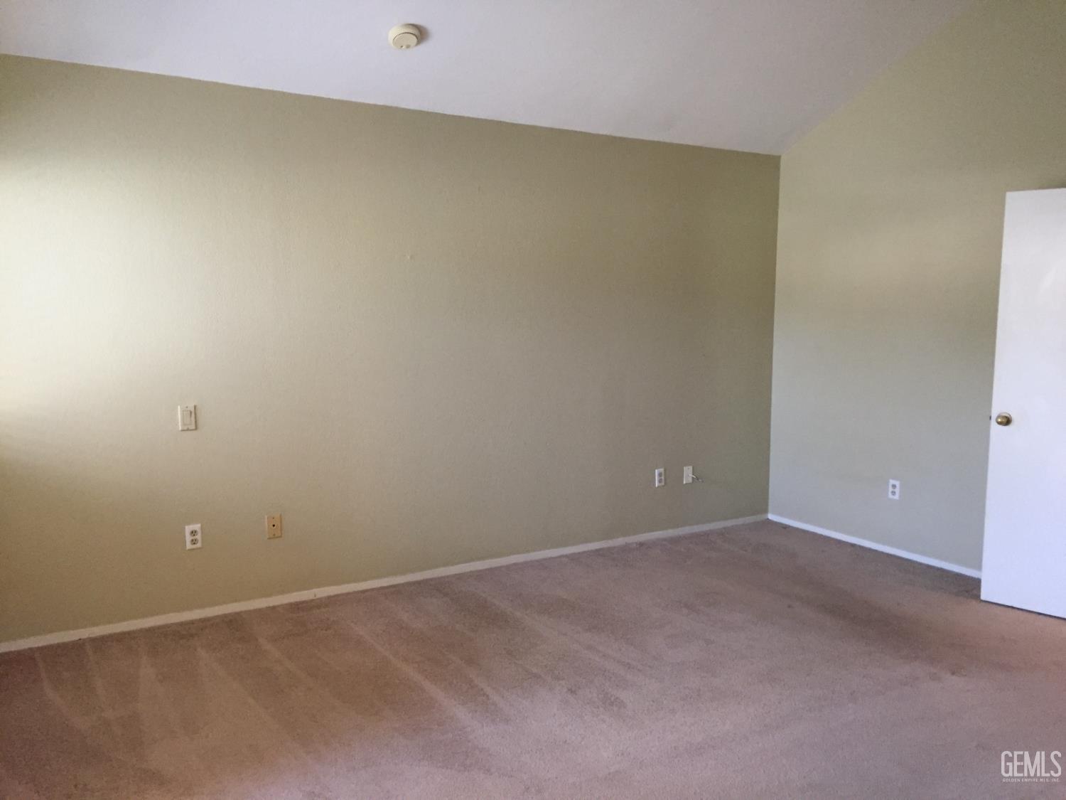 8013 Chaucer Street — photo 13