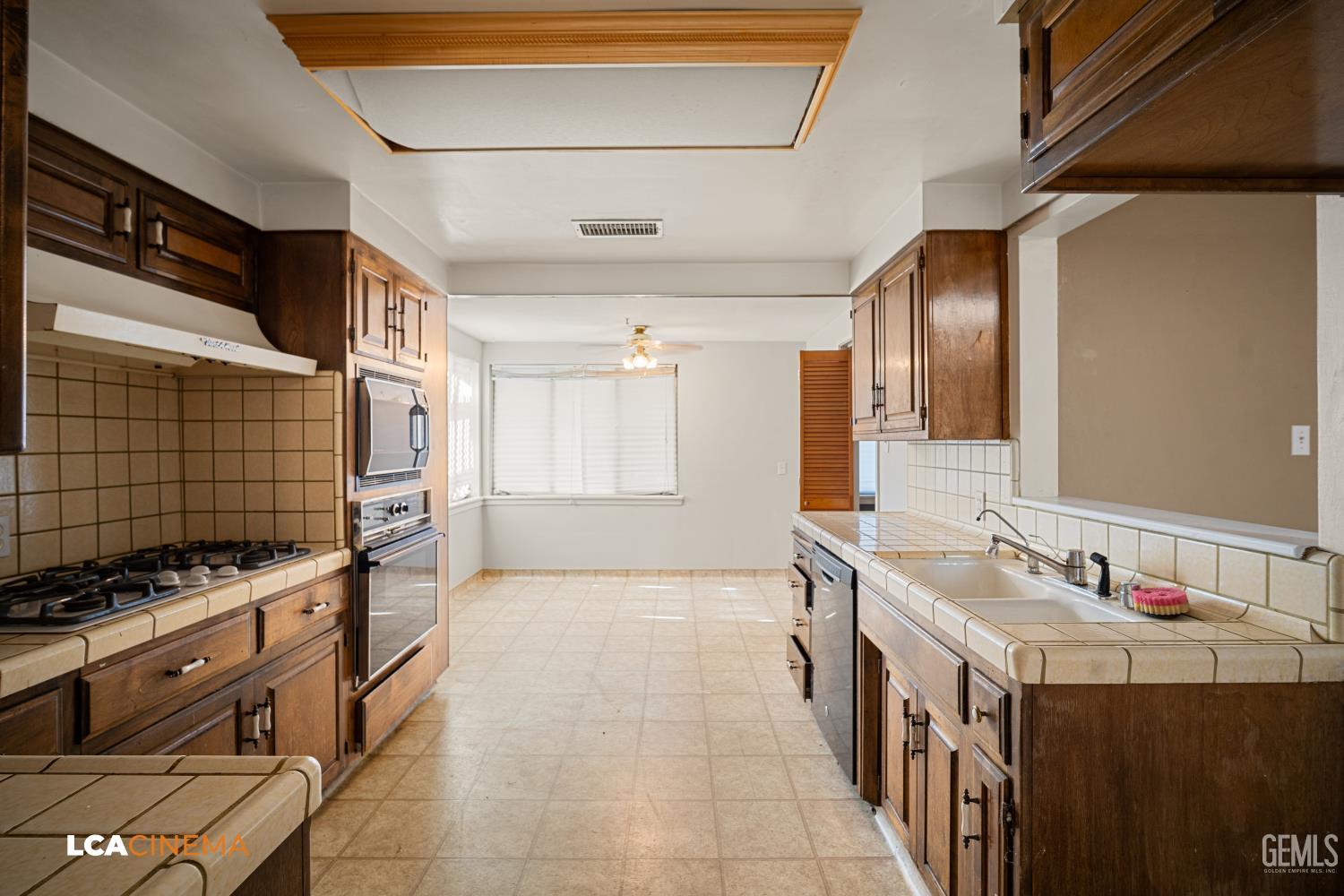 2906 Blade Avenue — photo 11