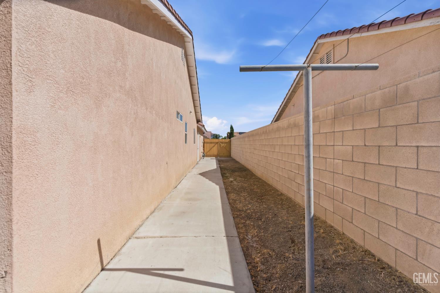 3217 Sierra Meadows Drive — photo 32