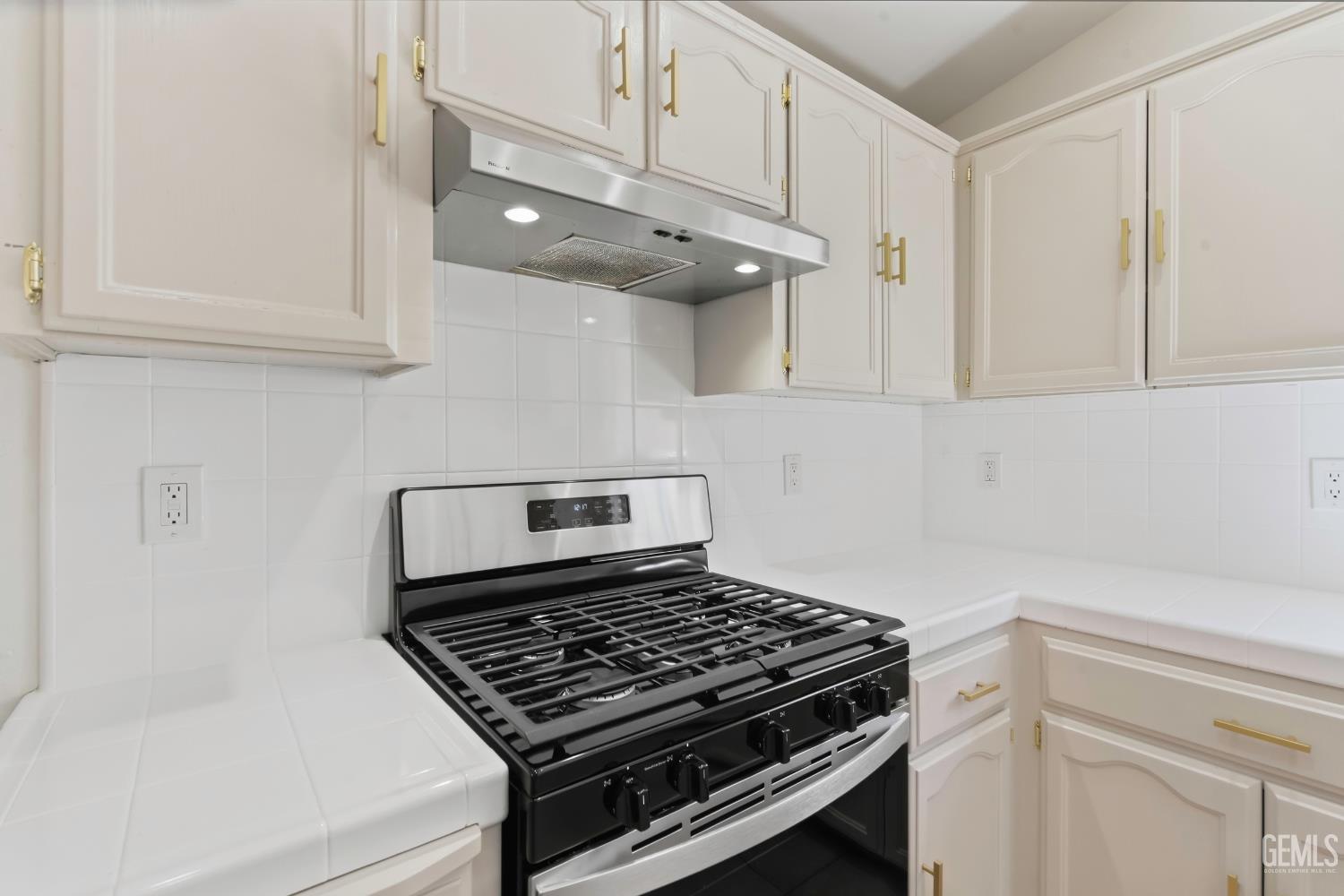 3217 Sierra Meadows Drive — photo 17