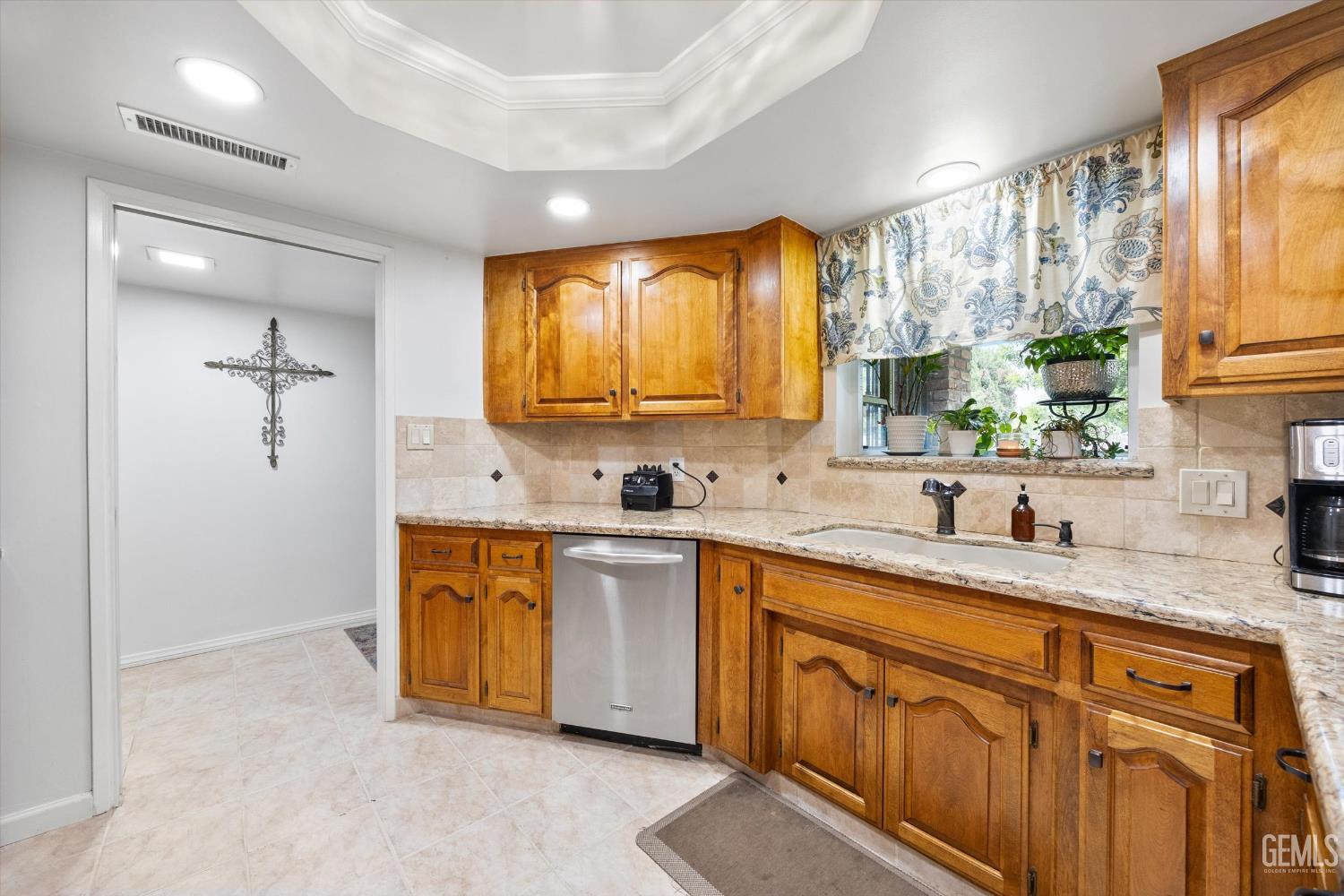 7008 Hooper Avenue — photo 30