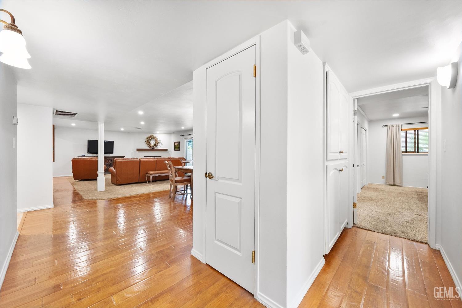 7008 Hooper Avenue — photo 35