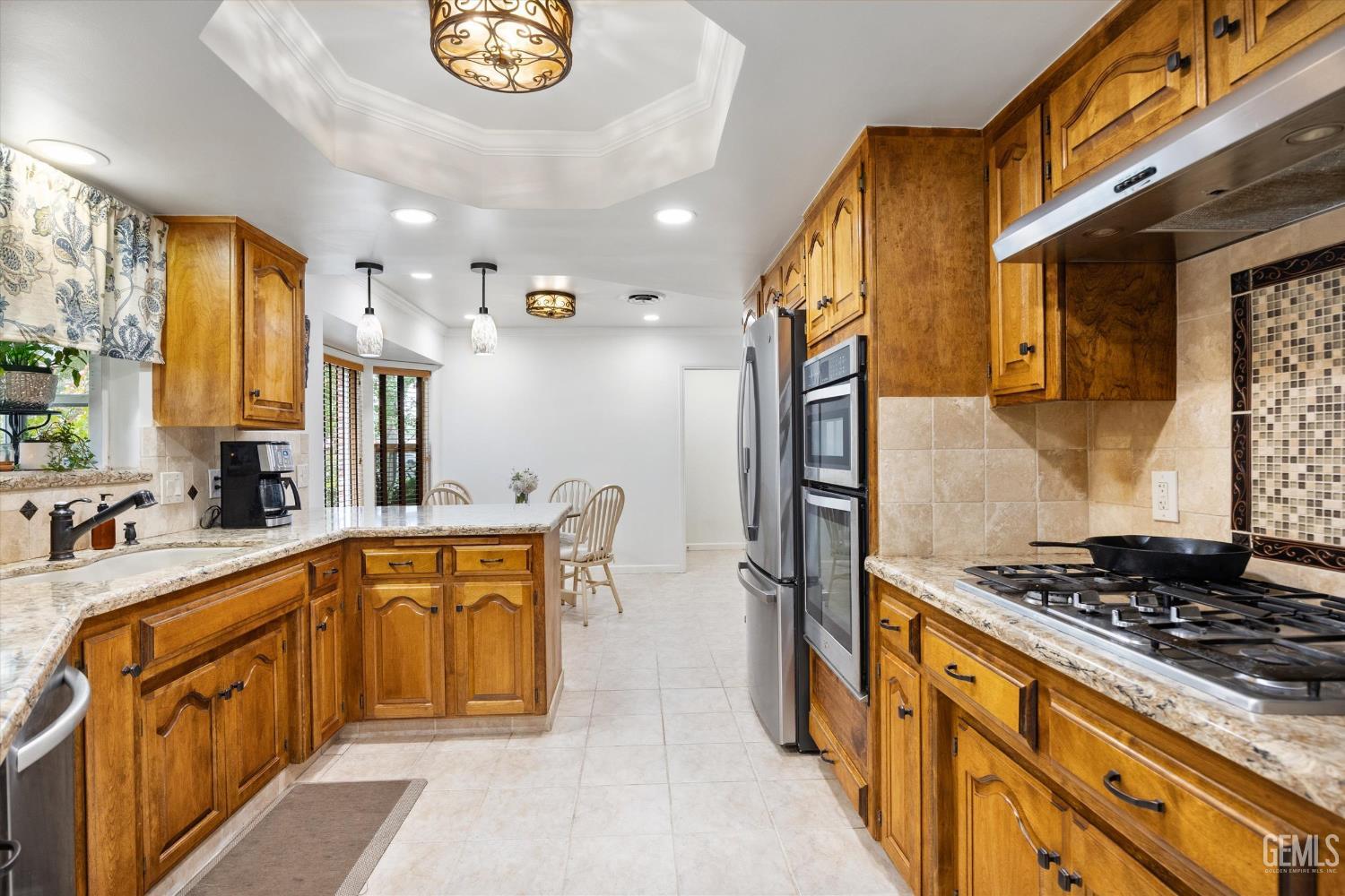7008 Hooper Avenue — photo 32