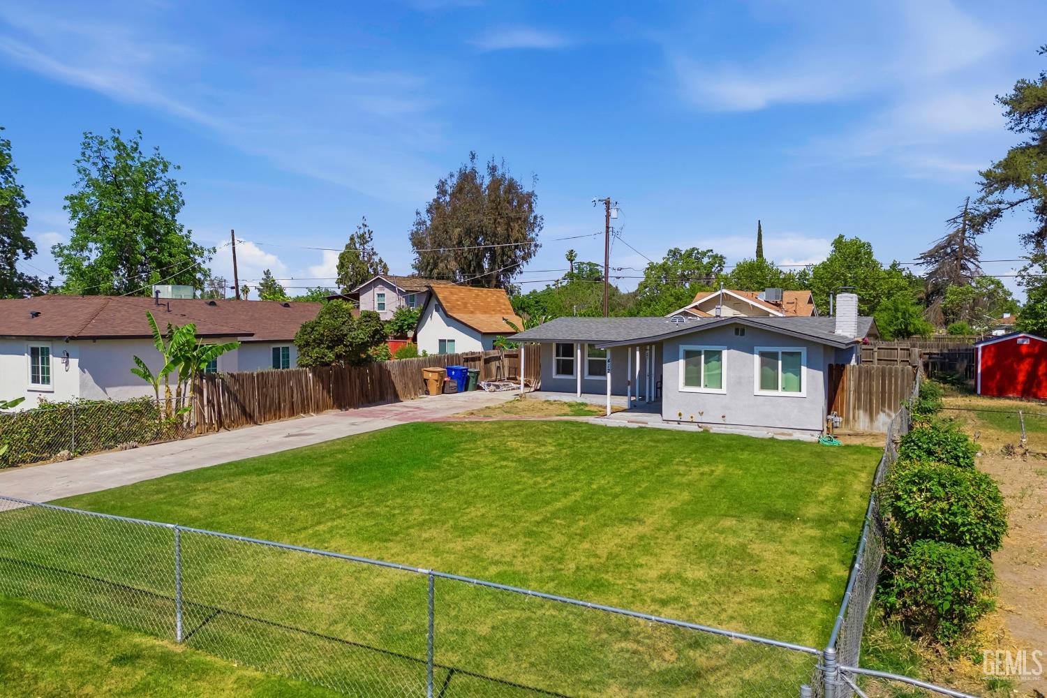 412 Olive Street, Bakersfield, CA 93304 — photo 2