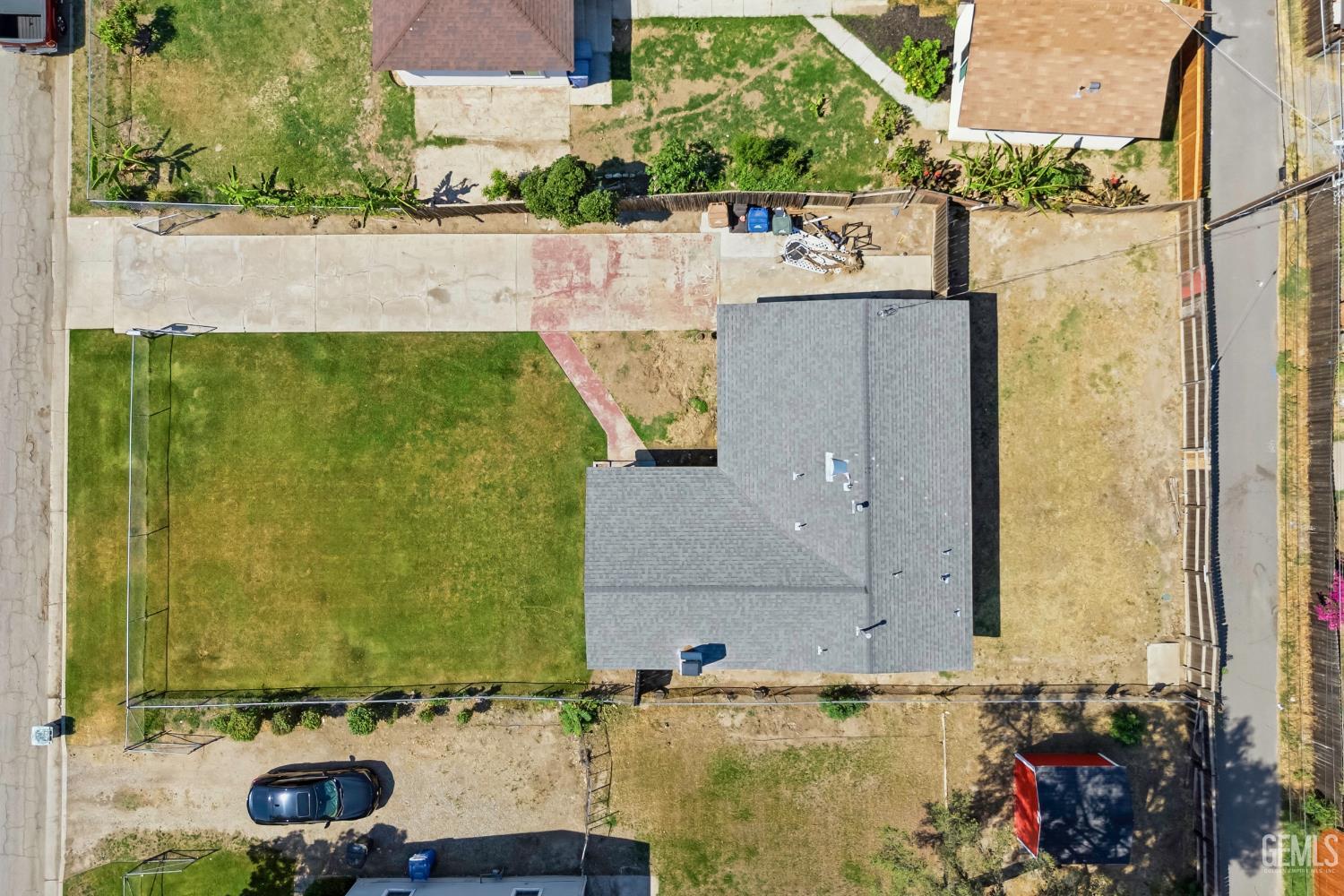 412 Olive Street, Bakersfield, CA 93304 — photo 6