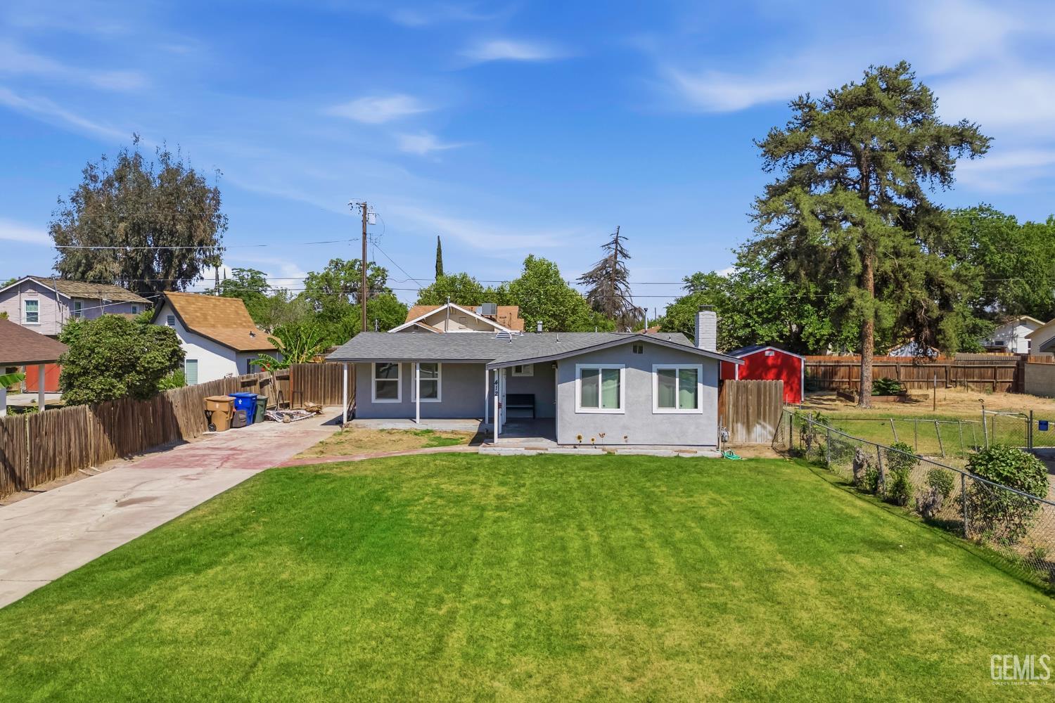 412 Olive Street, Bakersfield, CA 93304 — photo 1
