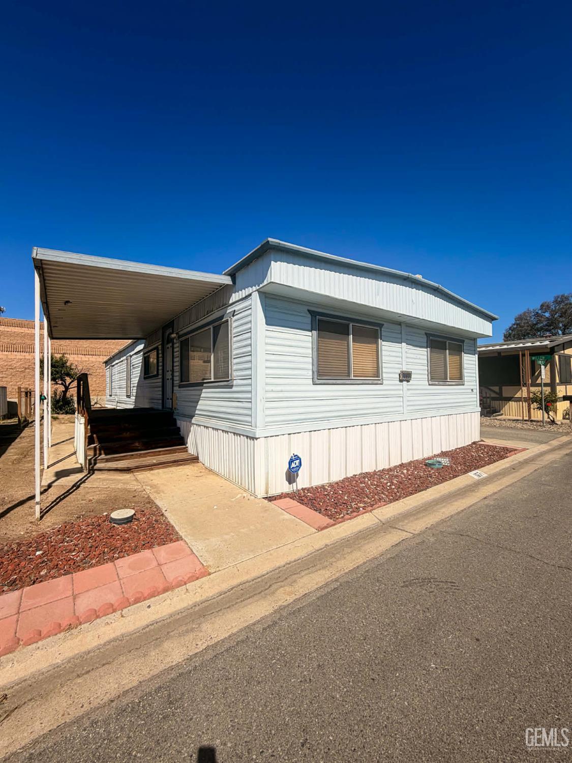 4401 Hughes Lane 167