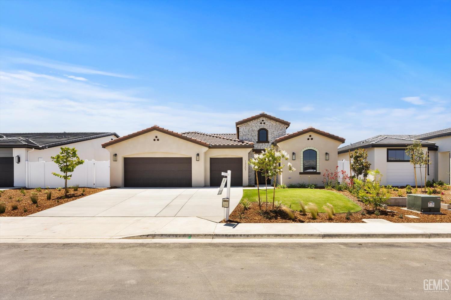 New Construction in Bakersfield