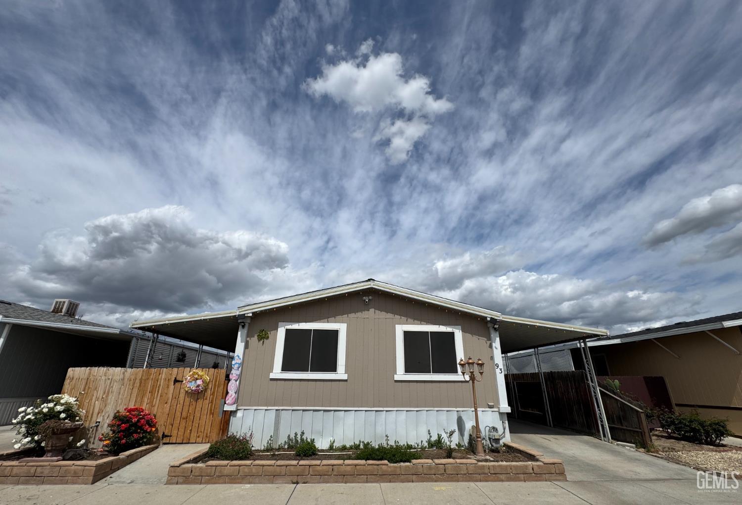 Manufactured Home in Bakersfield