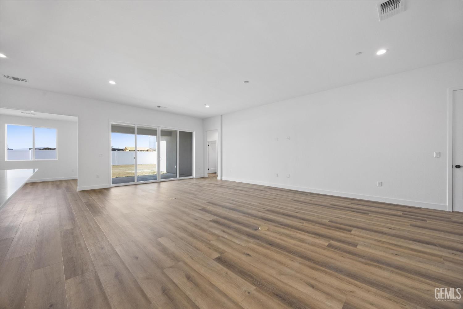 New Construction in Bakersfield, photo 3 of 37