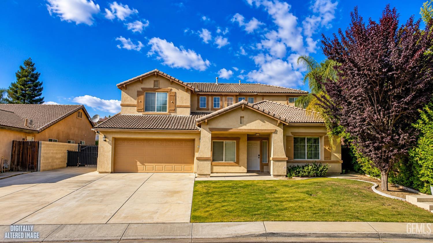 Single Family Residence in Bakersfield