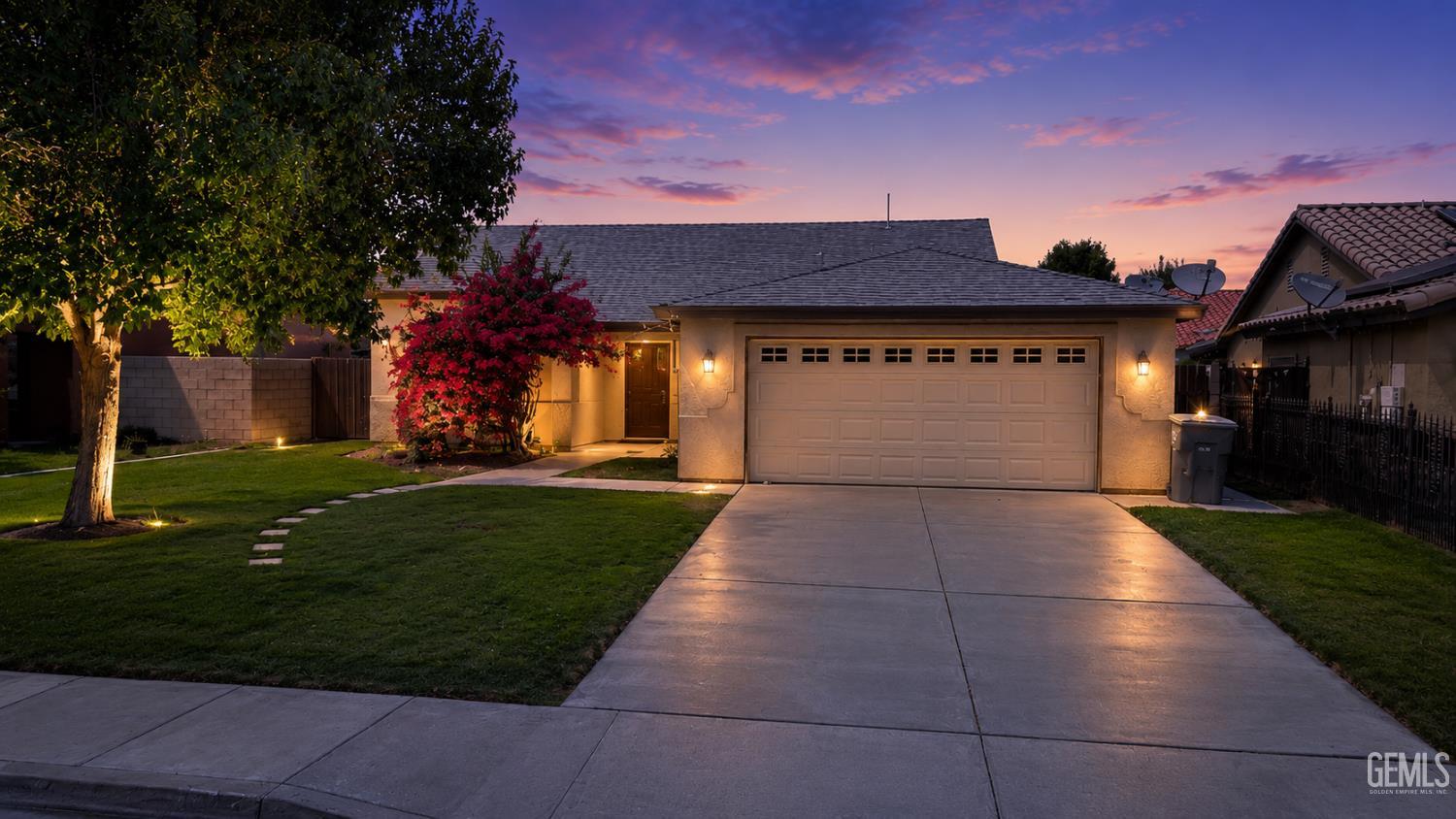 410 Lake Valley Dr, Bakersfield, California