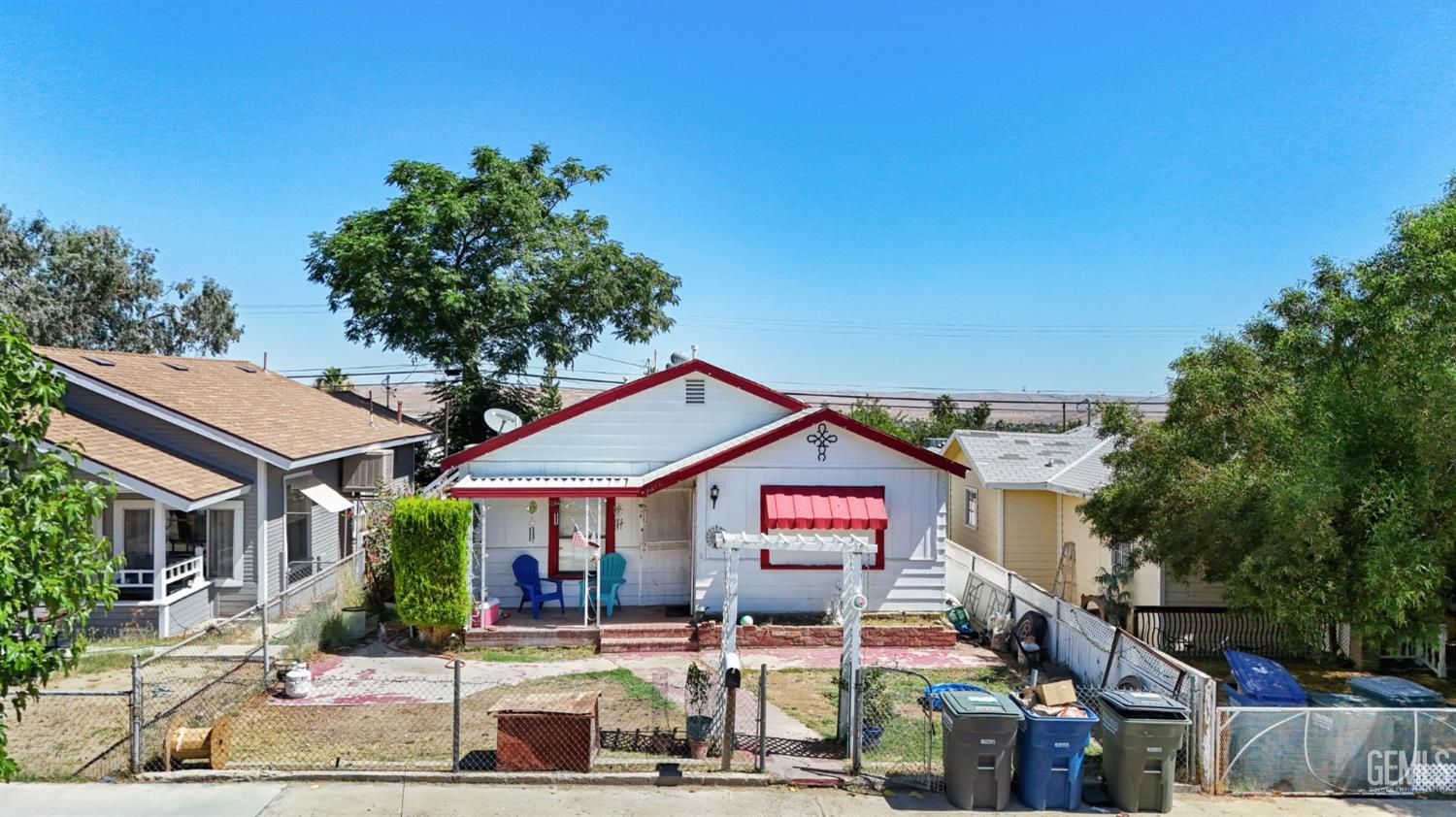 512 Philippine Street