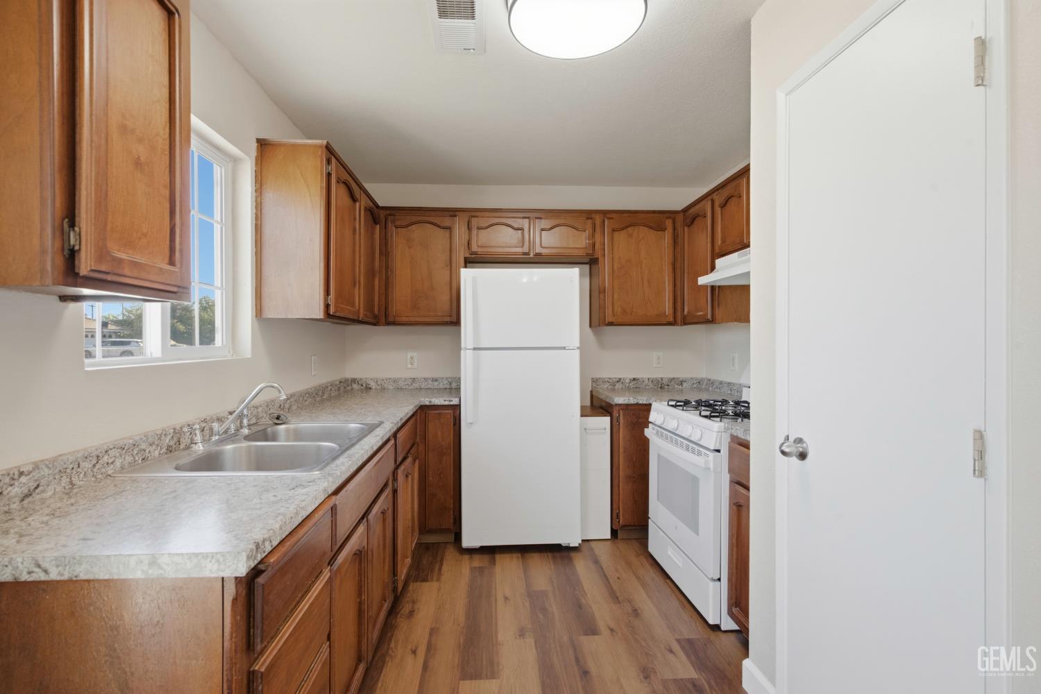 301 N Derby Street, Arvin, CA 93203 — photo 14