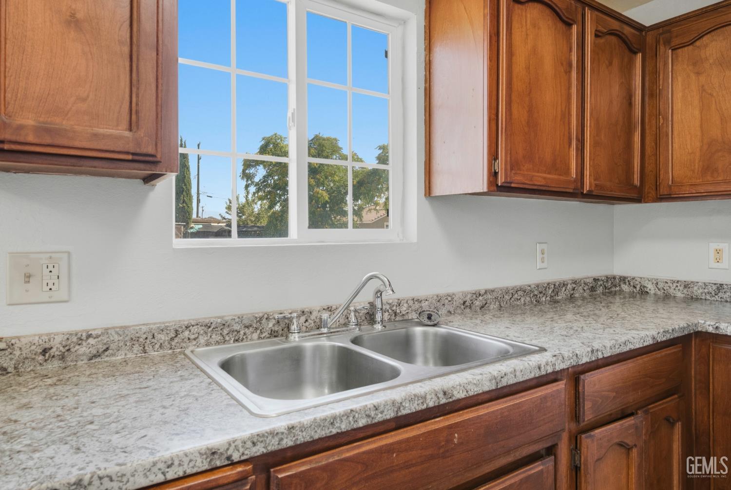 301 N Derby Street, Arvin, CA 93203 — photo 15