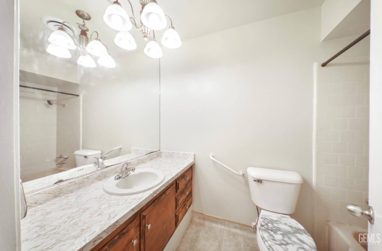 2821 Oswell Street, Bakersfield, CA 93306 — photo 24