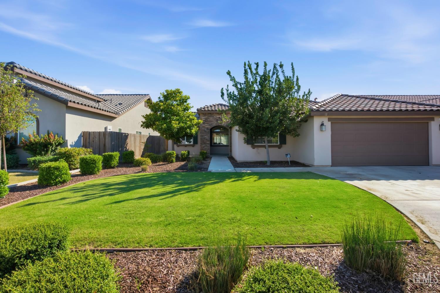 7125 Cattail Creek Way, Bakersfield, CA 93311 — photo 2