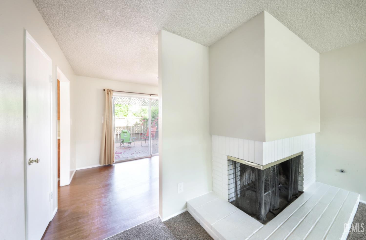 2821 Oswell Street, Bakersfield, CA 93306 — photo 11