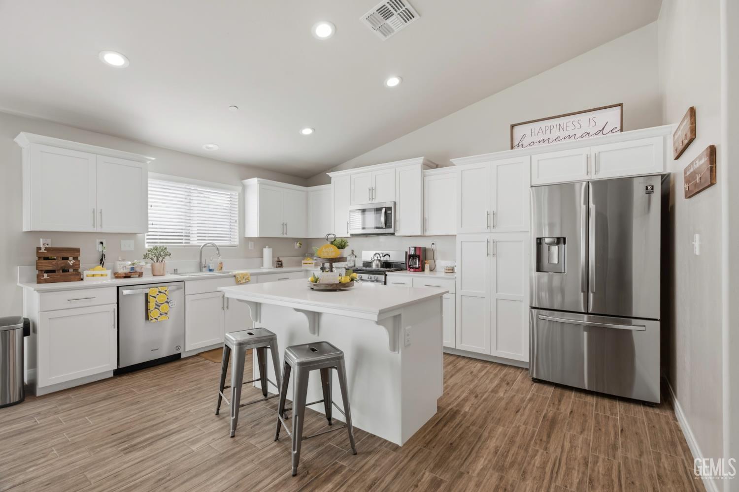 7125 Cattail Creek Way, Bakersfield, CA 93311 — photo 14