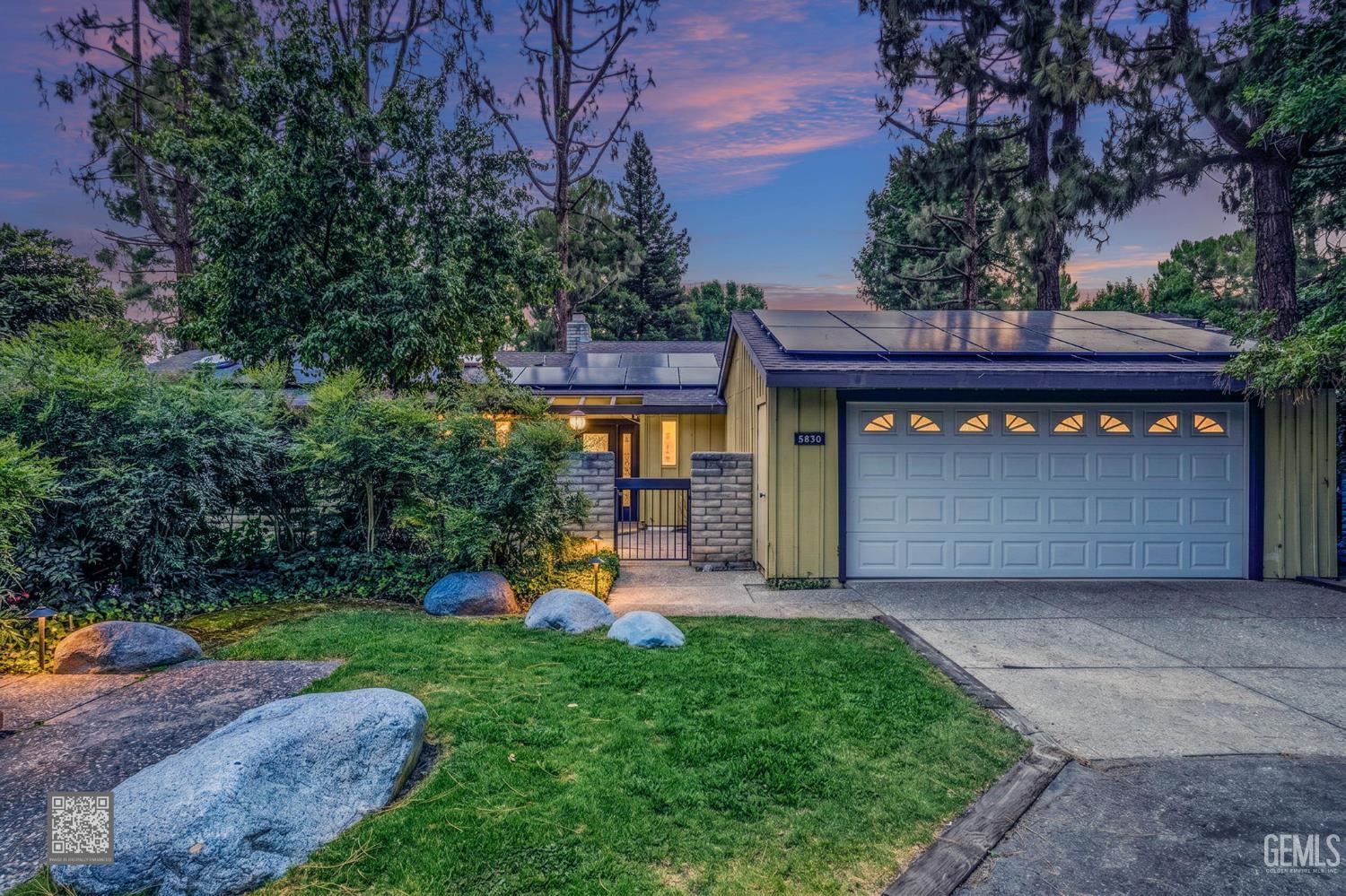 Single Family Residence in Bakersfield