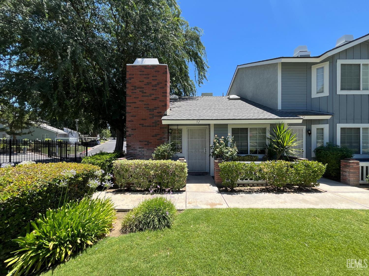 Condominium in Bakersfield