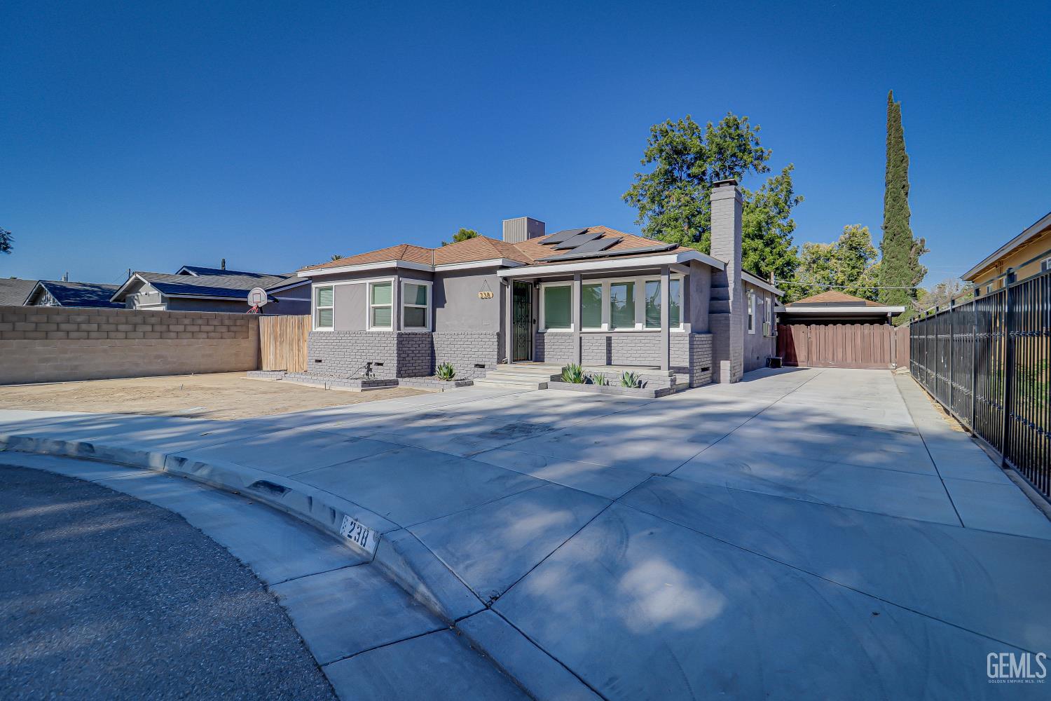 238 B Street