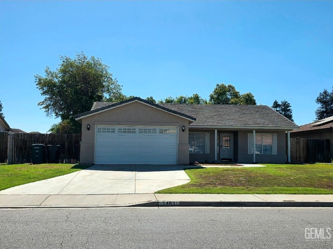 Single Family Residence in Bakersfield