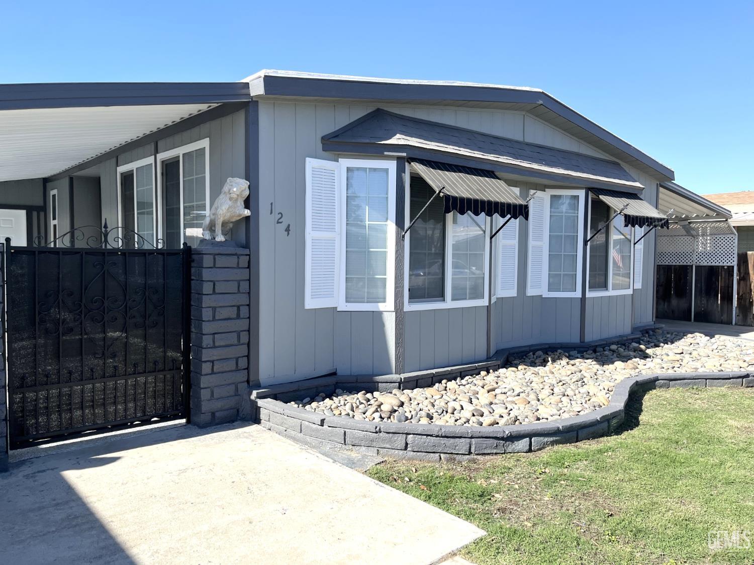 Manufactured Home in Bakersfield