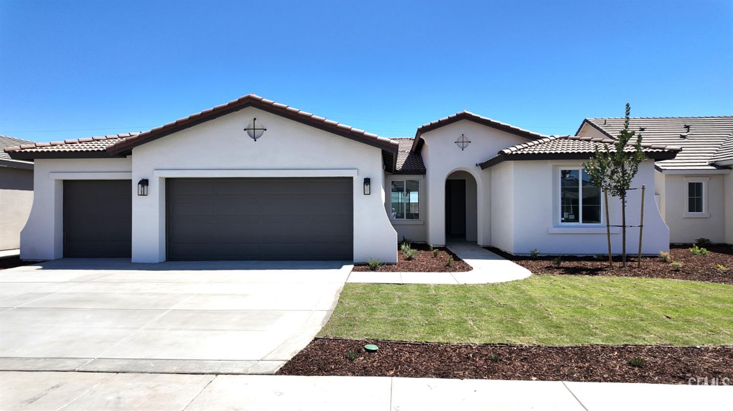 Single Family Residence in Bakersfield