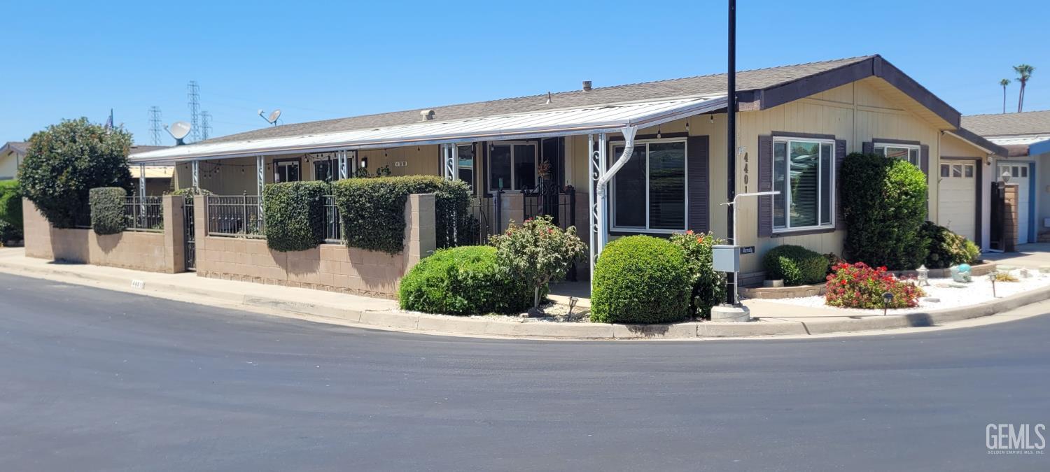 Manufactured Home in Bakersfield