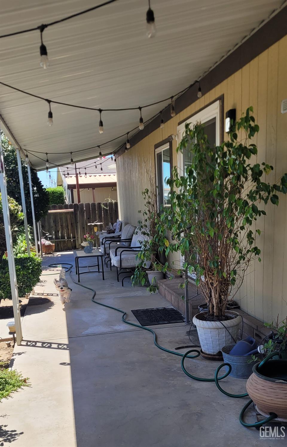 Manufactured Home in Bakersfield, photo 4 of 22