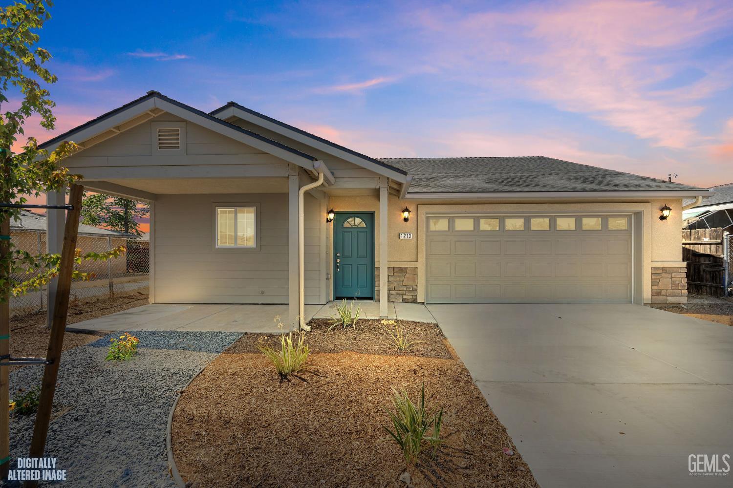Single Family Residence in Bakersfield