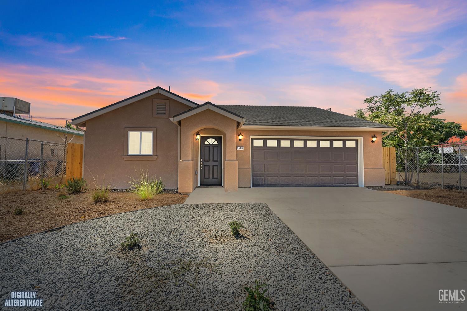 Single Family Residence in Bakersfield