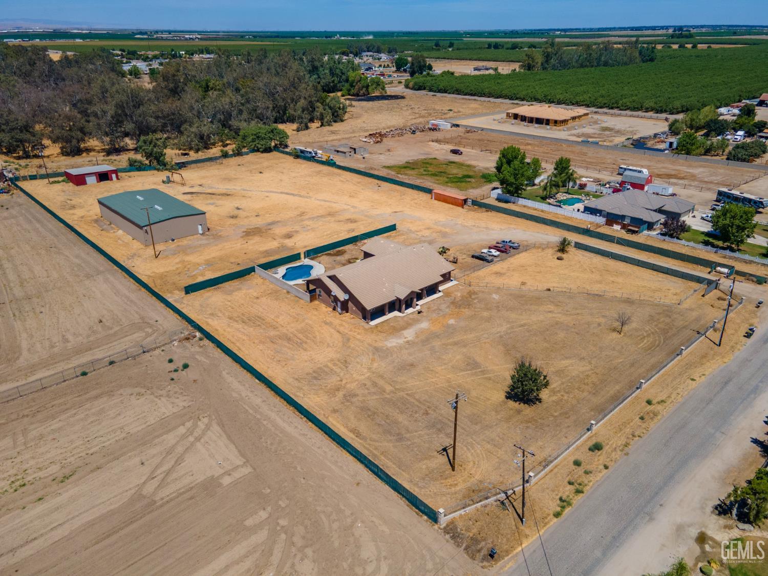 Single Family Residence in Bakersfield