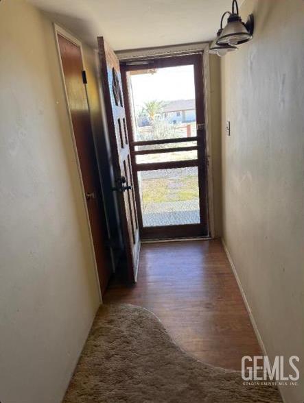 Single Family Residence in Bakersfield, photo 4 of 16