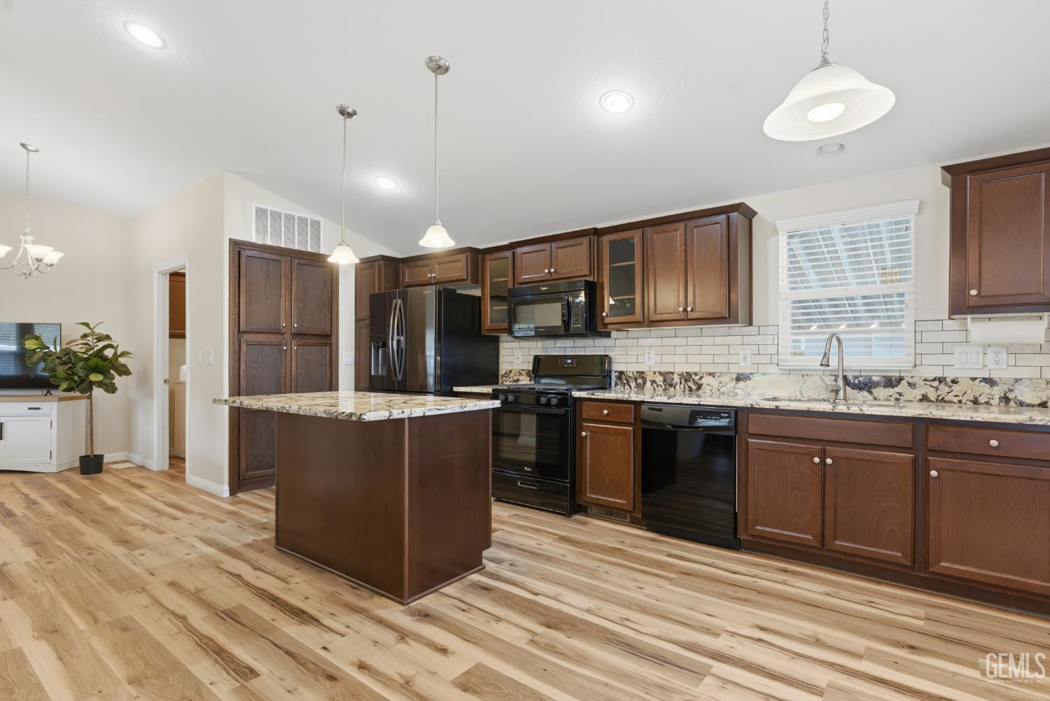 Manufactured Home in Bakersfield