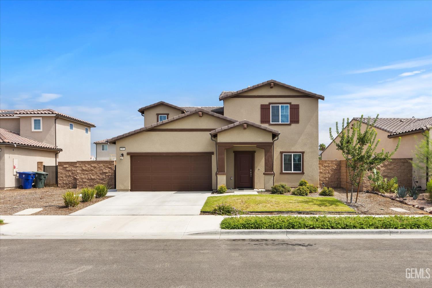 Single Family Residence in Bakersfield