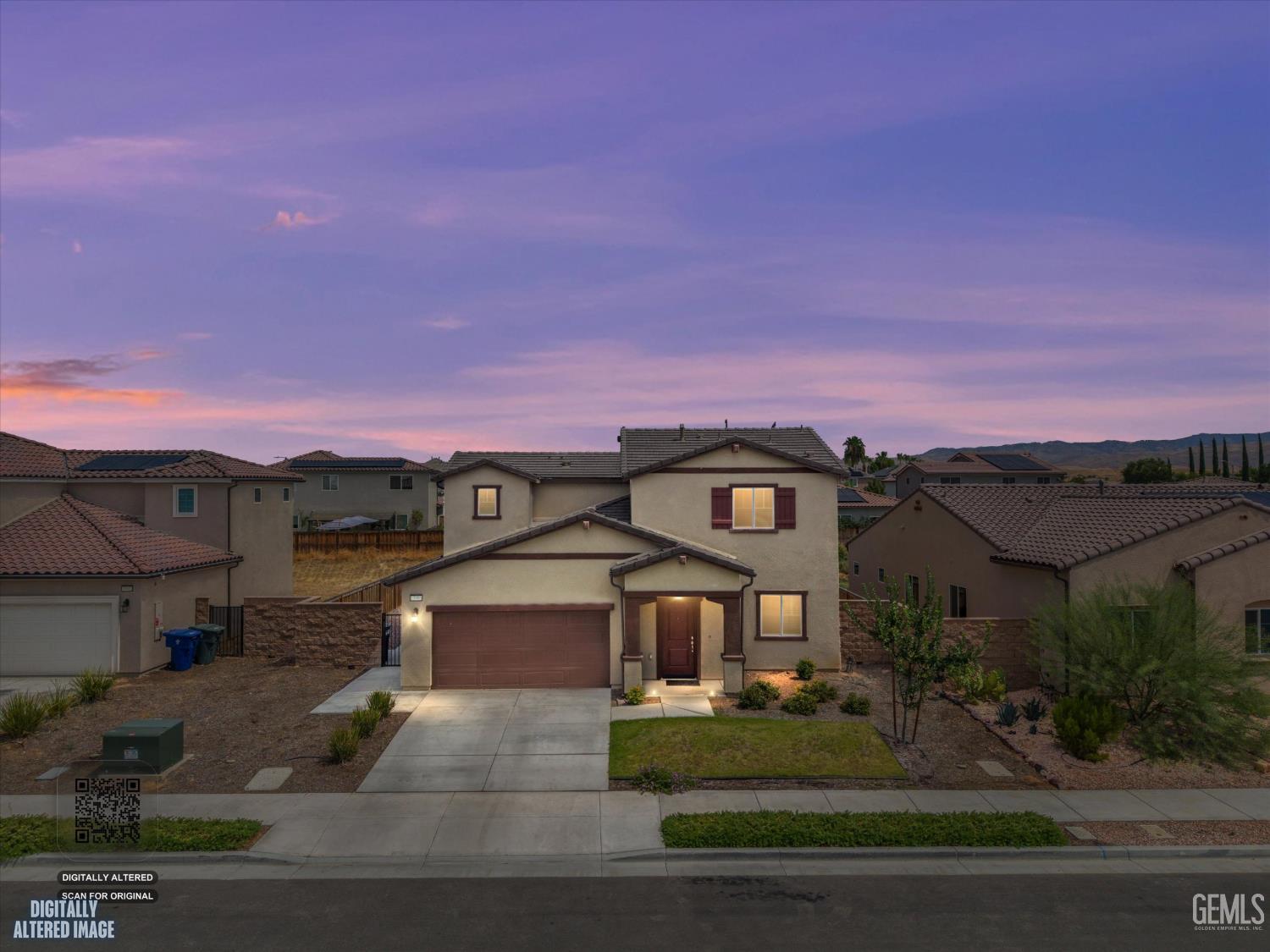 Single Family Residence in Bakersfield, photo 3 of 48