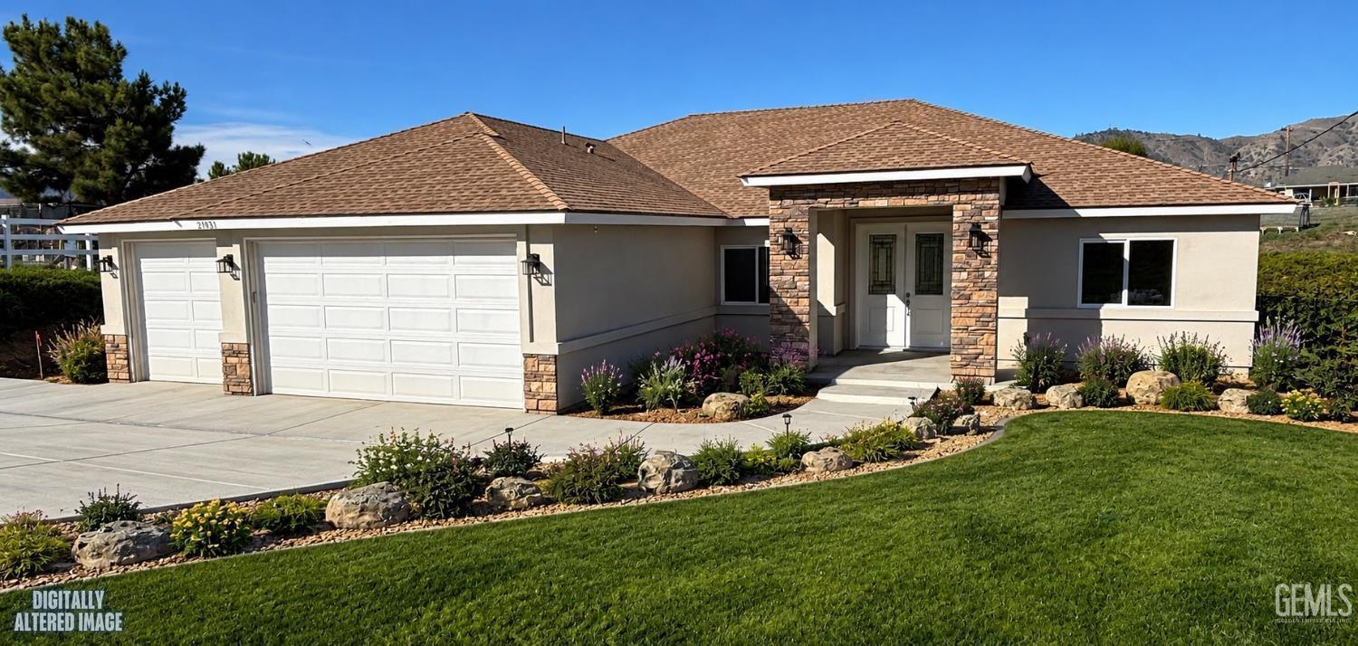 Single Family Residence in Tehachapi, photo 3 of 41