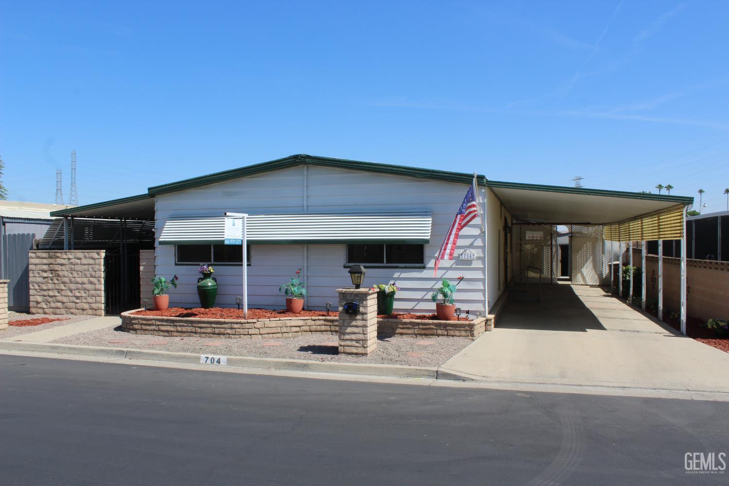 Mobile Home in Bakersfield