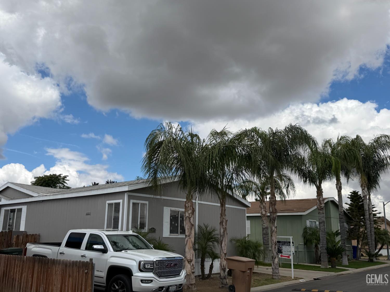 6601 Eucalyptus Drive 236, Bakersfield, California