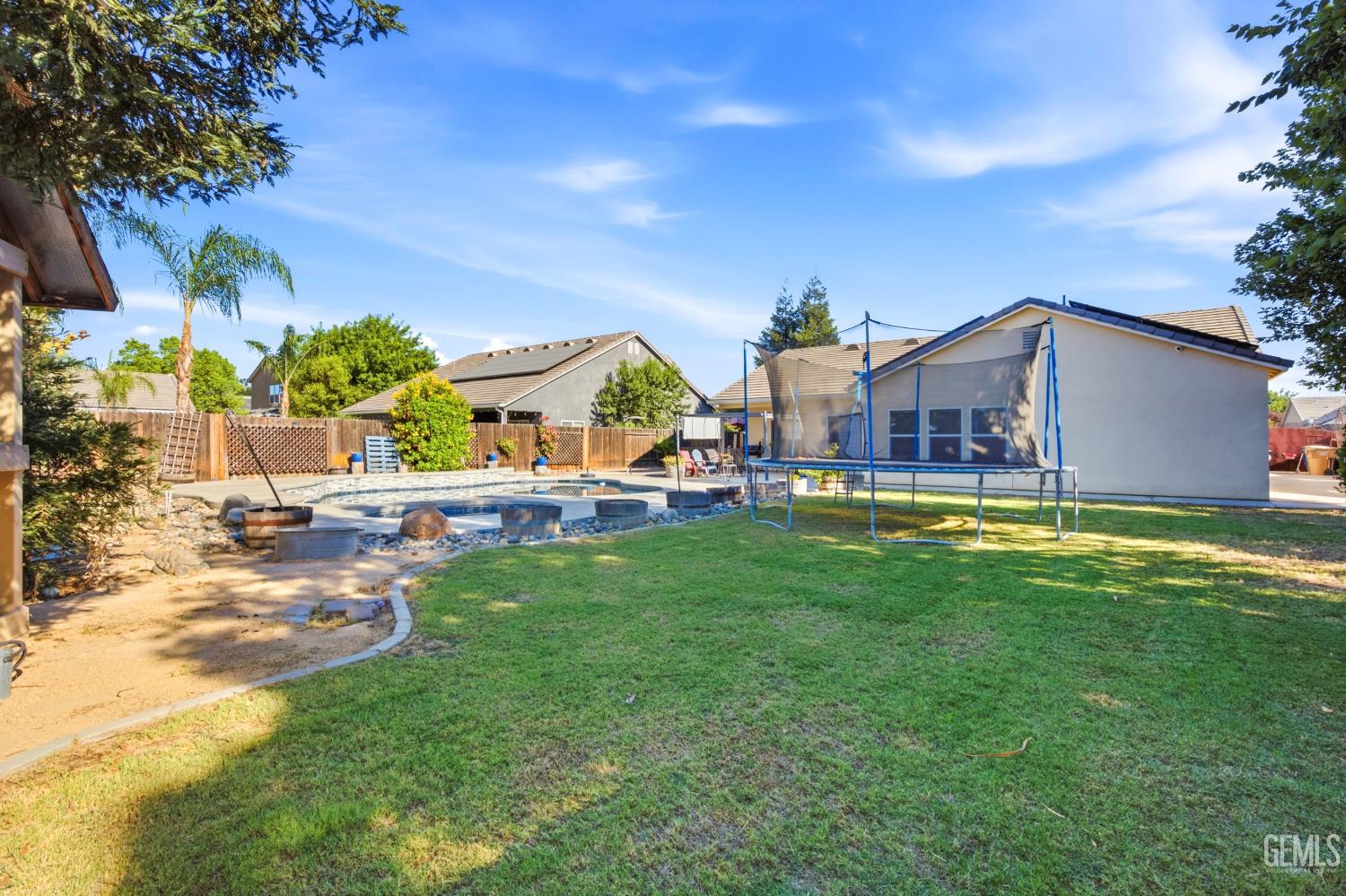 10112 Cranberry Isle Drive, Bakersfield, CA 93314 — photo 39