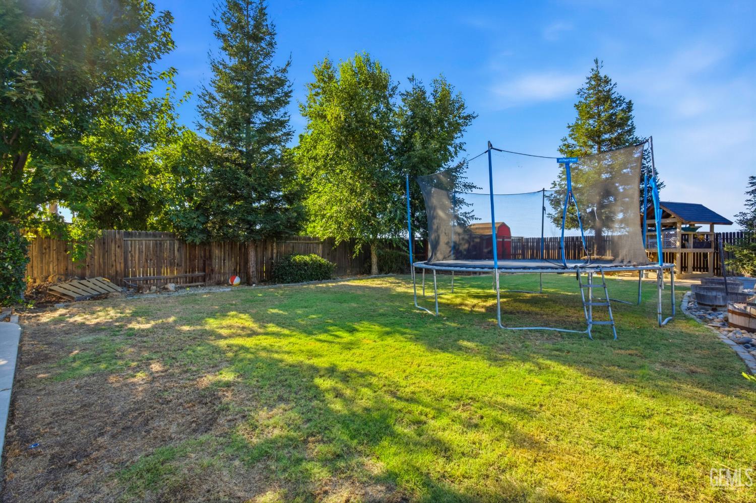 10112 Cranberry Isle Drive, Bakersfield, CA 93314 — photo 41