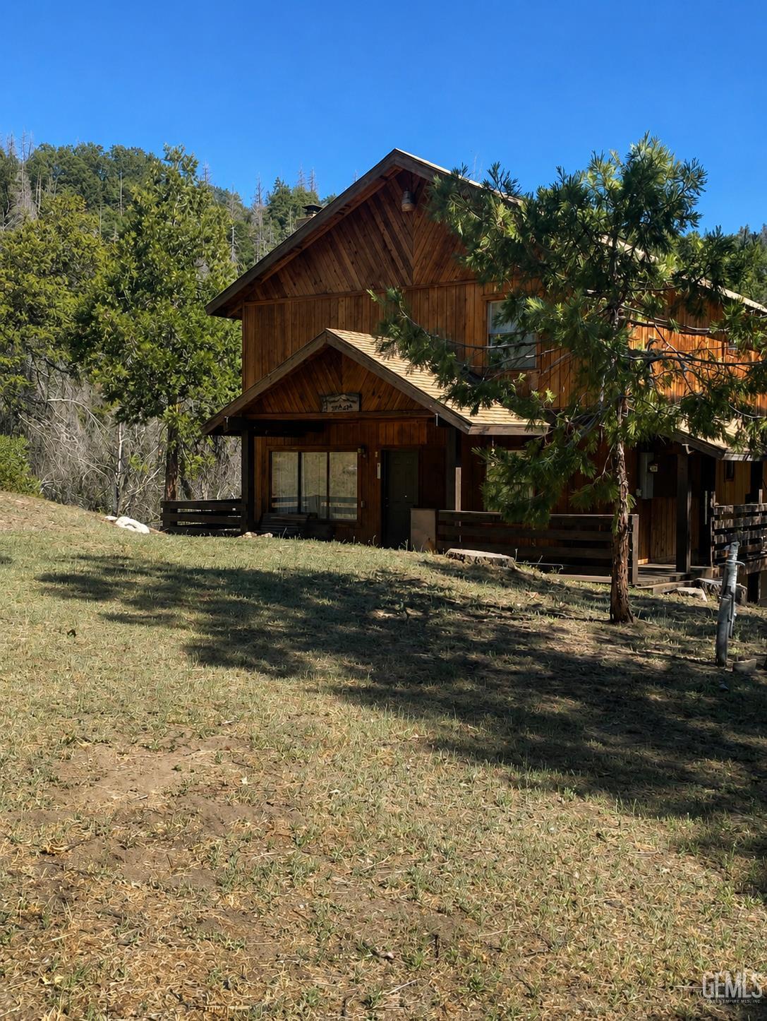 46001 Ridge Rd