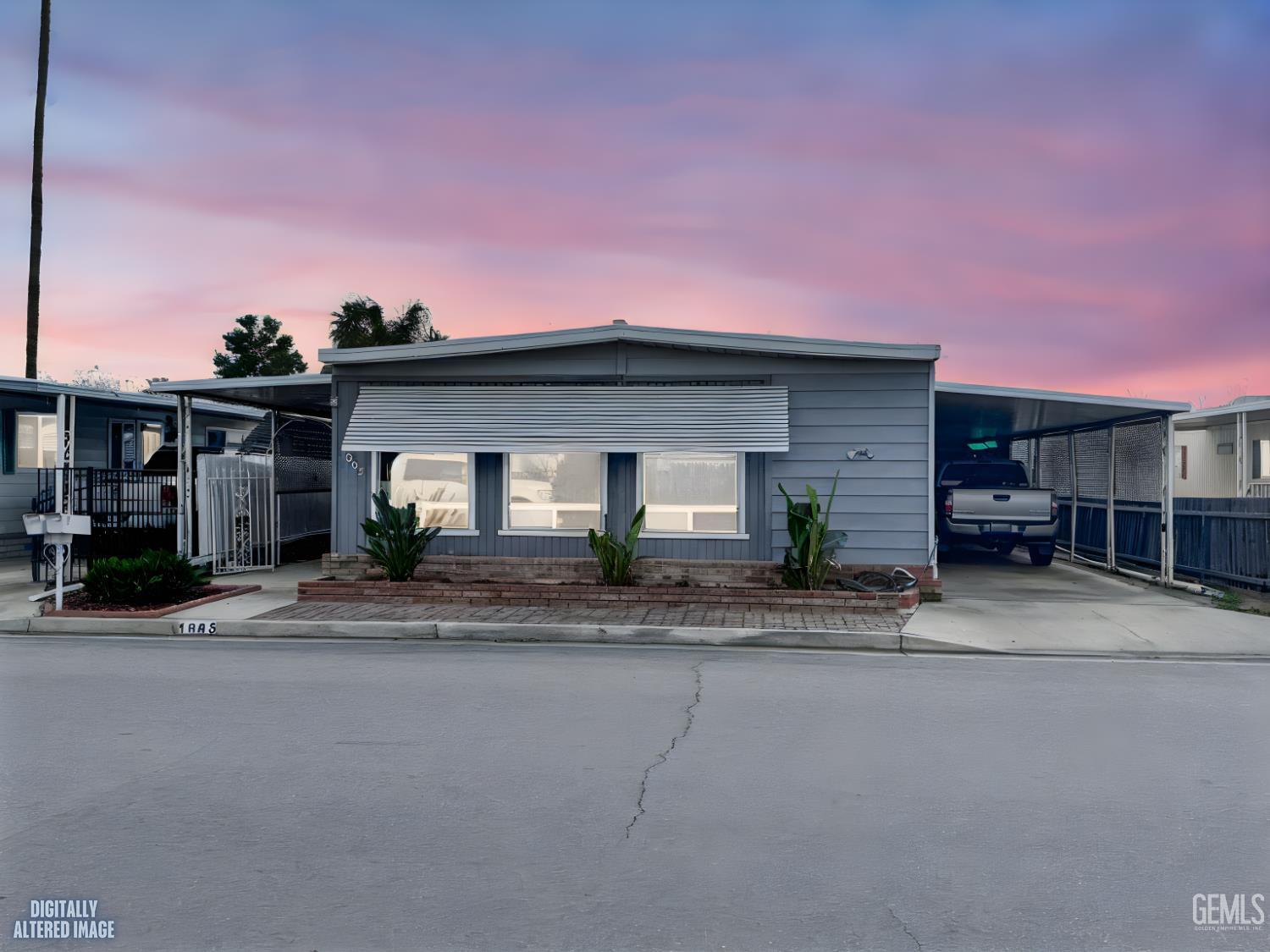 Mobile Home in Bakersfield