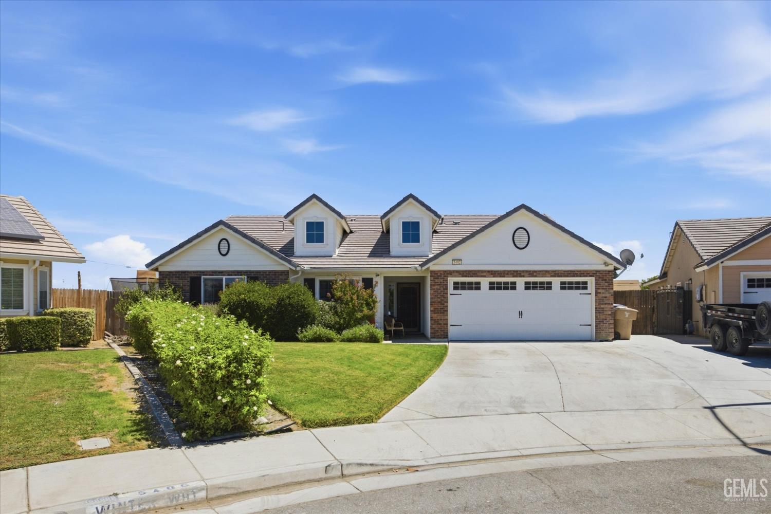 Single Family Residence in Bakersfield