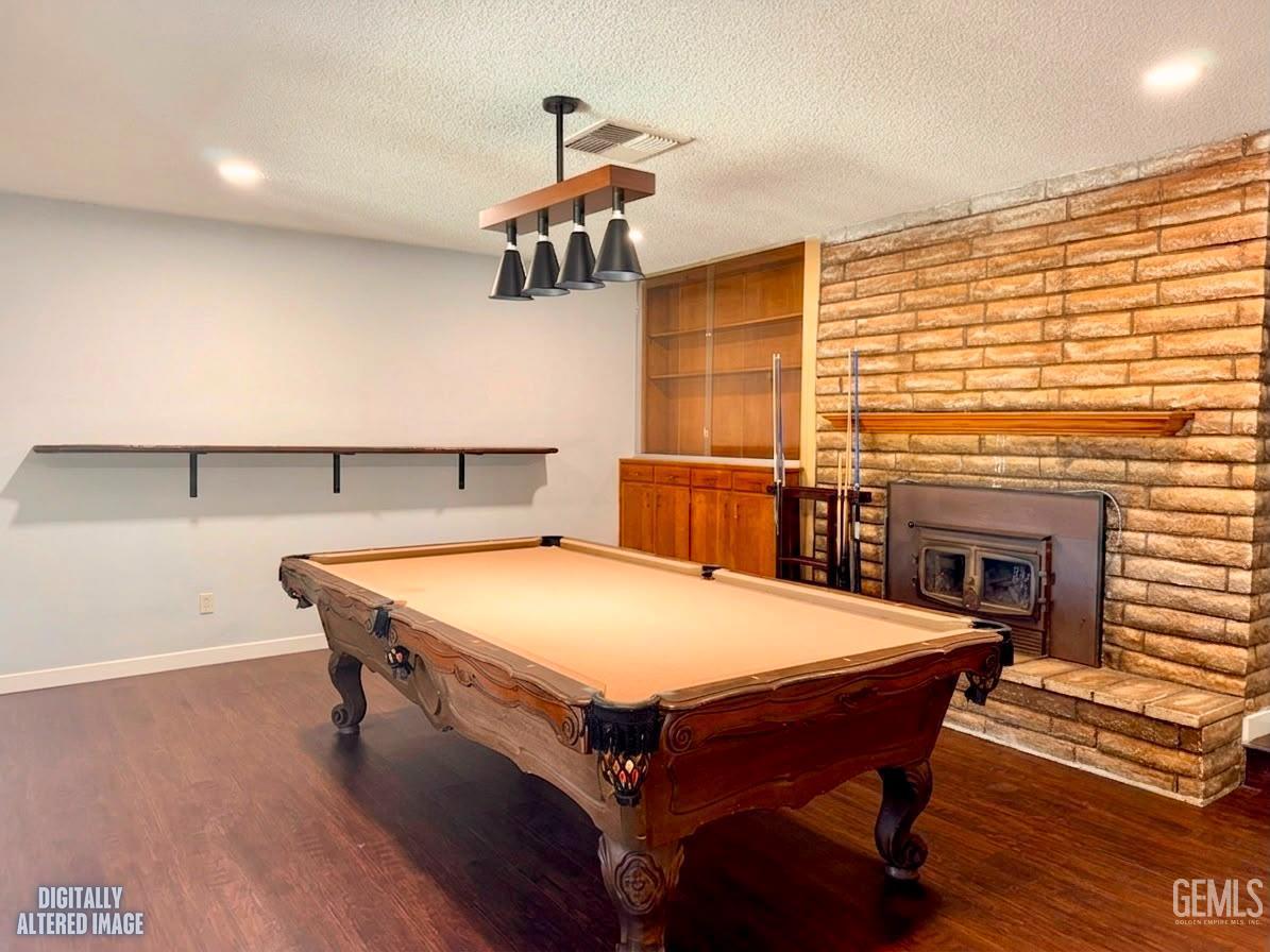Single Family Residence in Bakersfield, photo 5 of 26