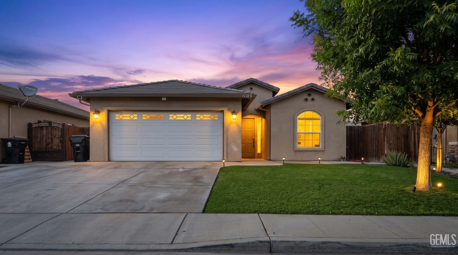 2514 Via Riviera Court