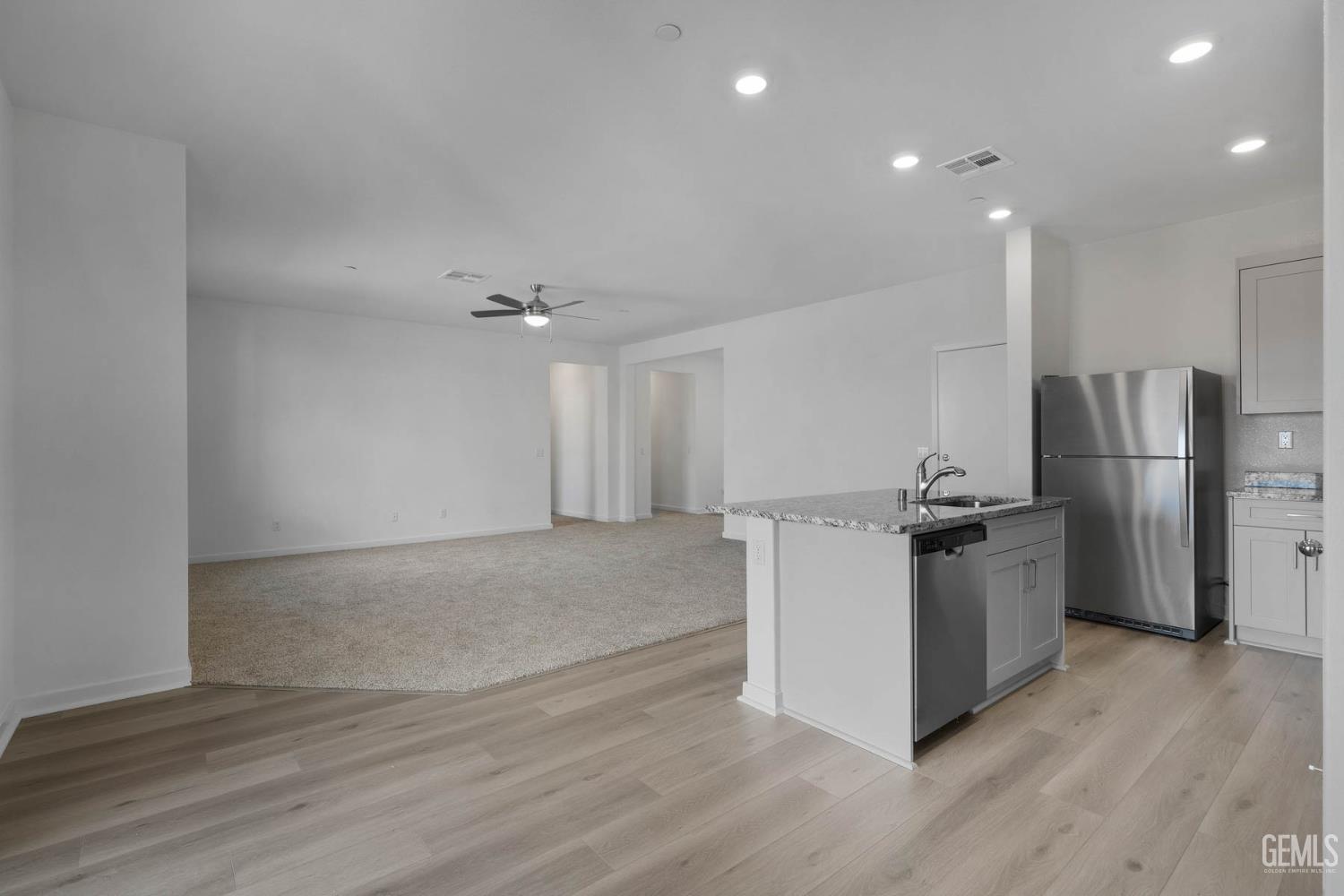 New Construction in Shafter, photo 5 of 15